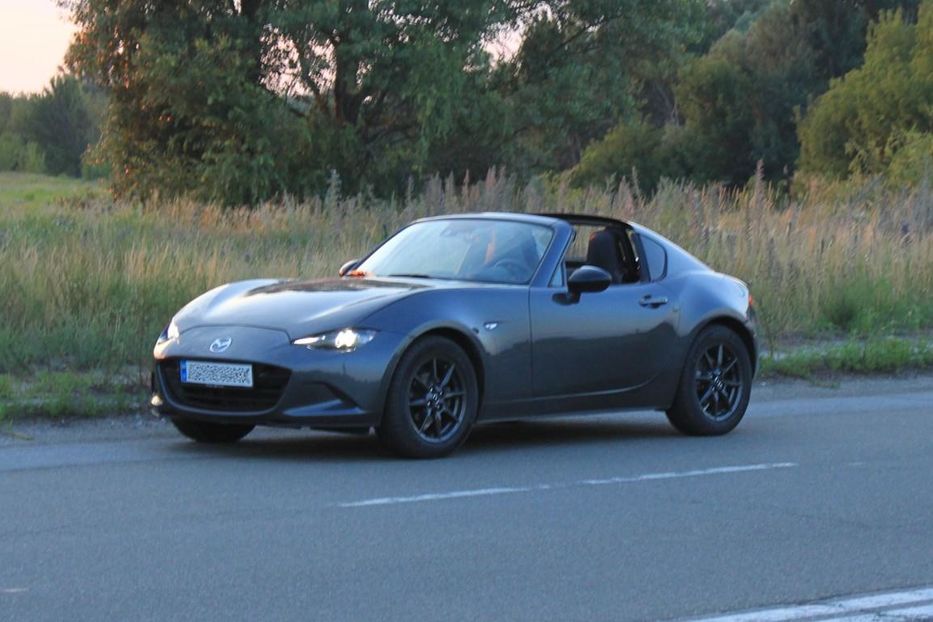 Продам Mazda MX-5 ND RF (жесткая складная крыша) 2016 года в Киеве