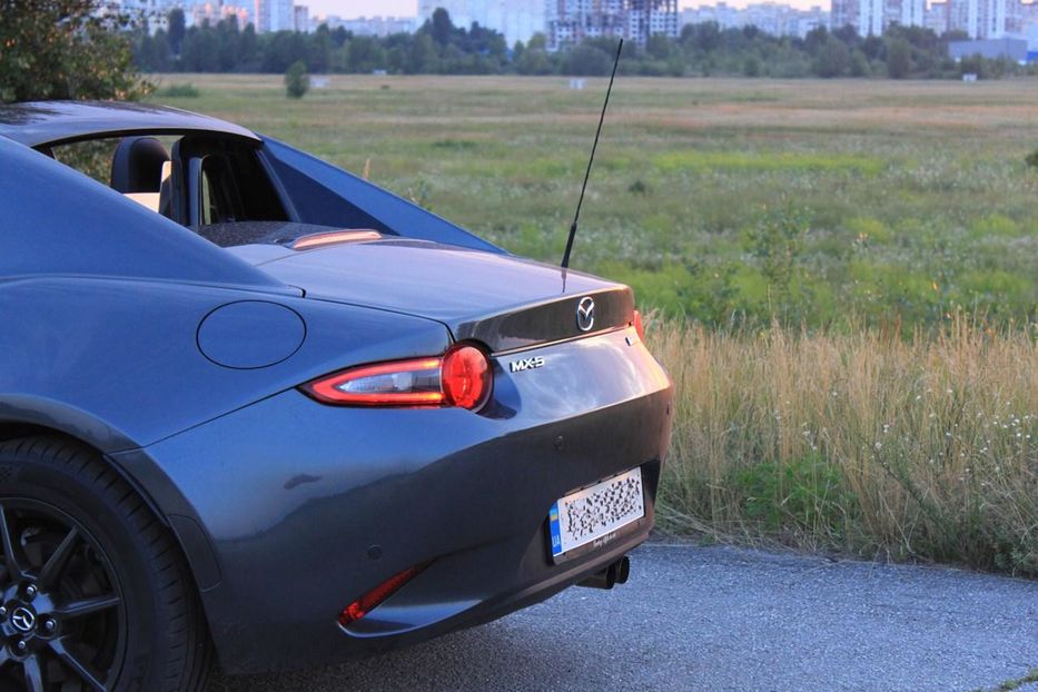 Продам Mazda MX-5 ND RF (жесткая складная крыша) 2016 года в Киеве