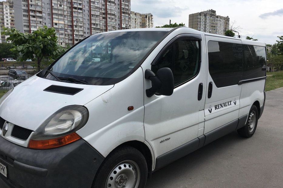 Продам Renault Trafic пасс. 2004 года в Киеве