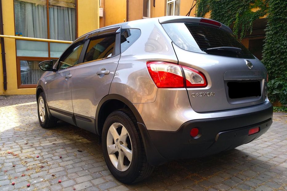 Продам Nissan Qashqai 1,6 CVT 2012 года в Харькове