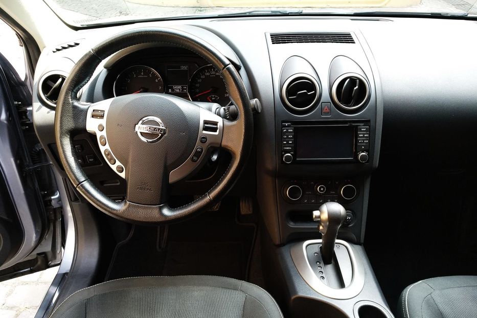 Продам Nissan Qashqai 1,6 CVT 2012 года в Харькове