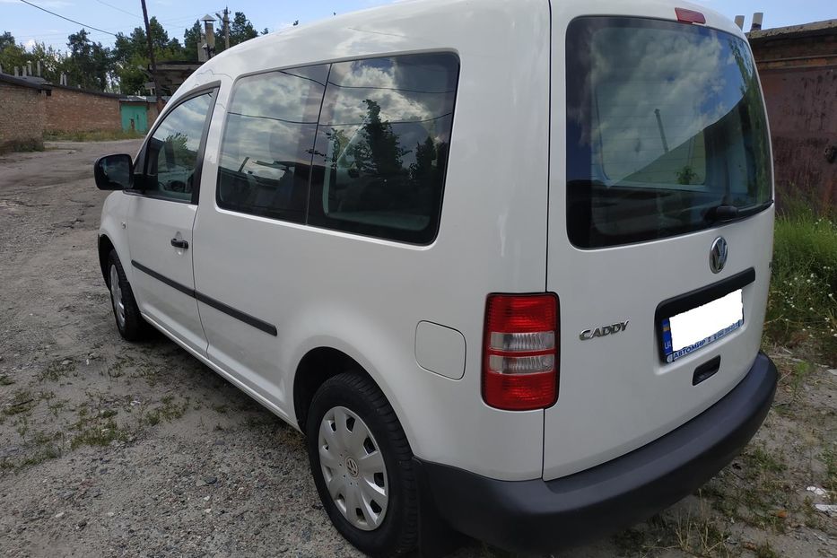 Продам Volkswagen Caddy пасс. 2012 года в Киеве