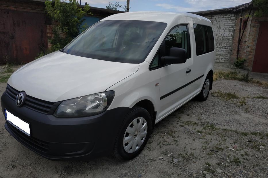 Продам Volkswagen Caddy пасс. 2012 года в Киеве