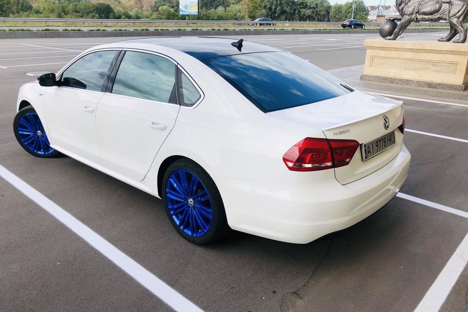 Продам Volkswagen Passat B7 Sport 2015 года в Киеве