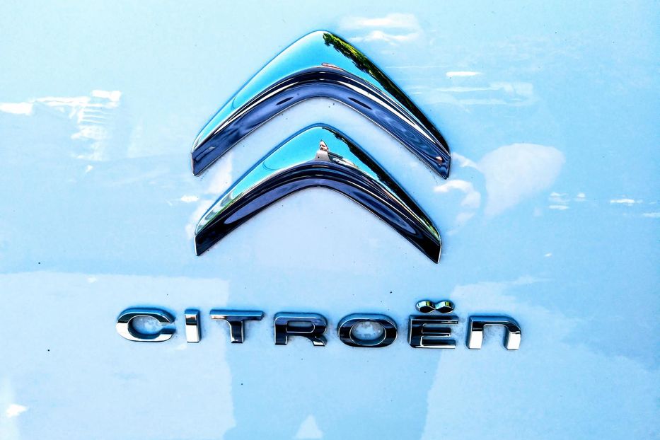 Продам Citroen C4 1.6 e-HDi AТ Exclusive 2013 года в Запорожье