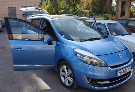 Продам Renault Grand Scenic 2013 года в г. Коростень, Житомирская область