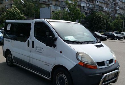 Продам Renault Trafic пасс. 2002 года в Киеве