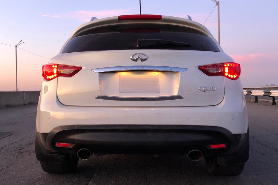 Продам Infiniti QX70 2015 года в Днепре