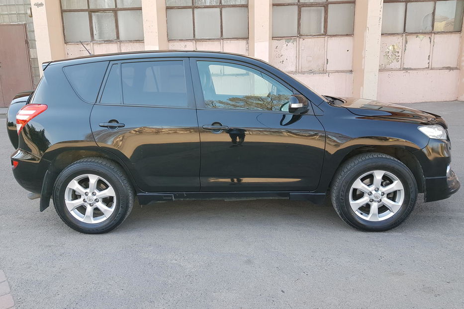 Продам Toyota Rav 4 Jaos 2011 года в г. Кривой Рог, Днепропетровская область