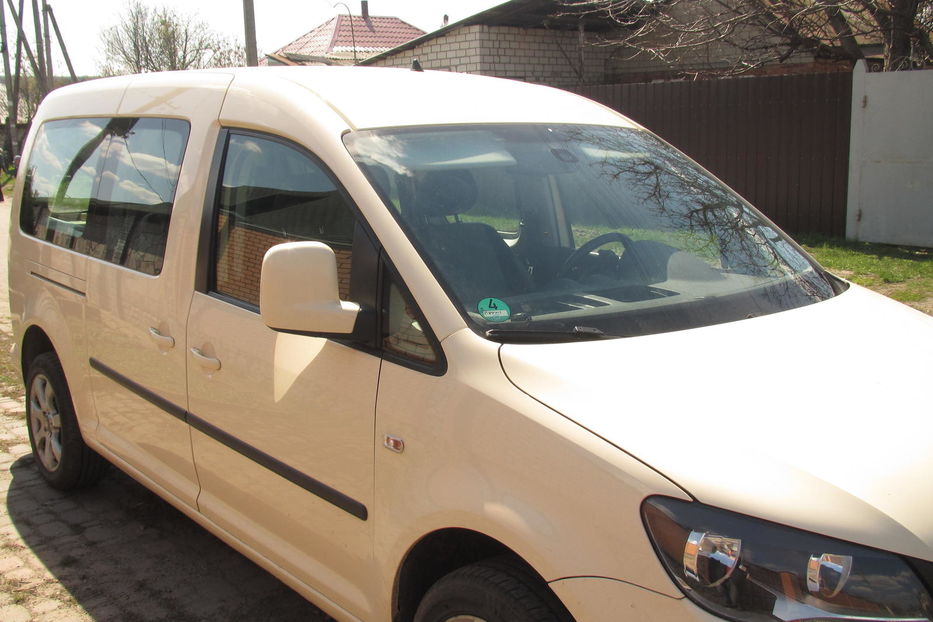 Продам Volkswagen Caddy пасс. 2013 года в Харькове