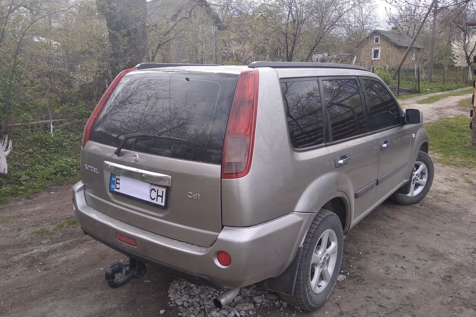 Продам Nissan X-Trail 2004 года в г. Золочев, Львовская область