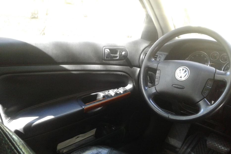 Продам Volkswagen Passat B5 2002 года в Донецке