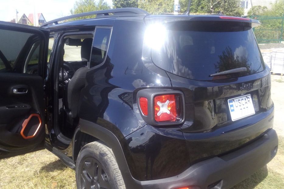 Продам Jeep Renegade 4x4 Sport 2018 года в Киеве