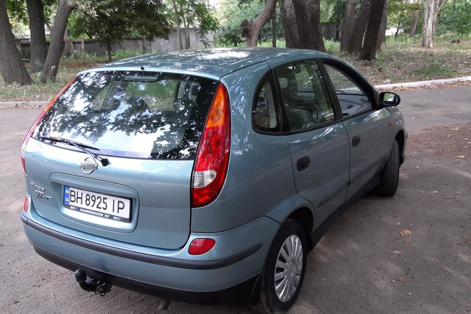 Продам Nissan Almera Tino 2002 года в Одессе