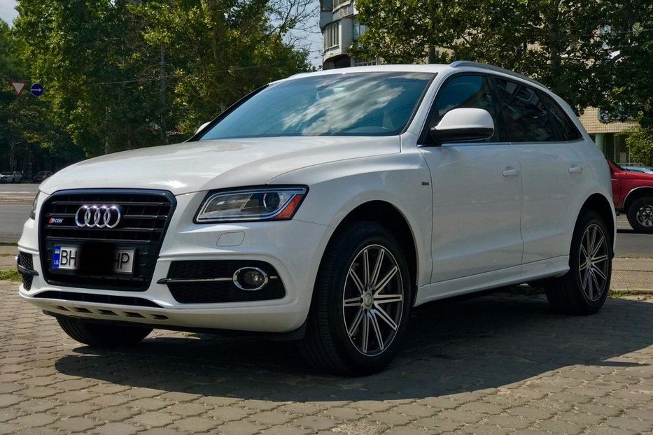 Продам Audi Q5 2013 года в Одессе