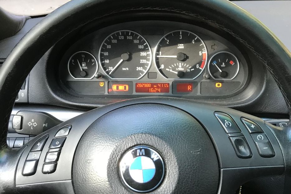 Продам BMW 320 2003 года в Киеве