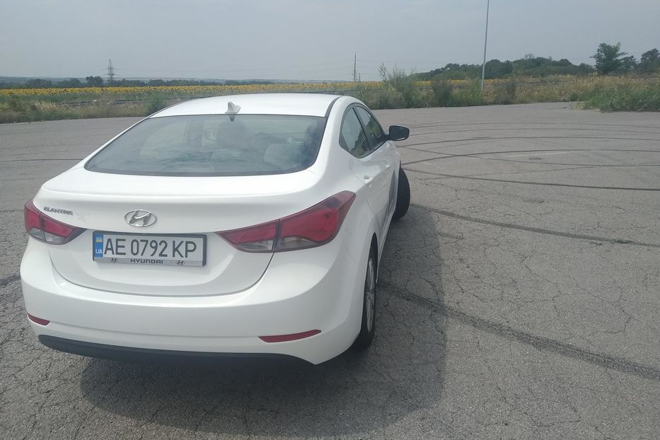 Продам Hyundai Elantra Comfort 2014 года в Днепре