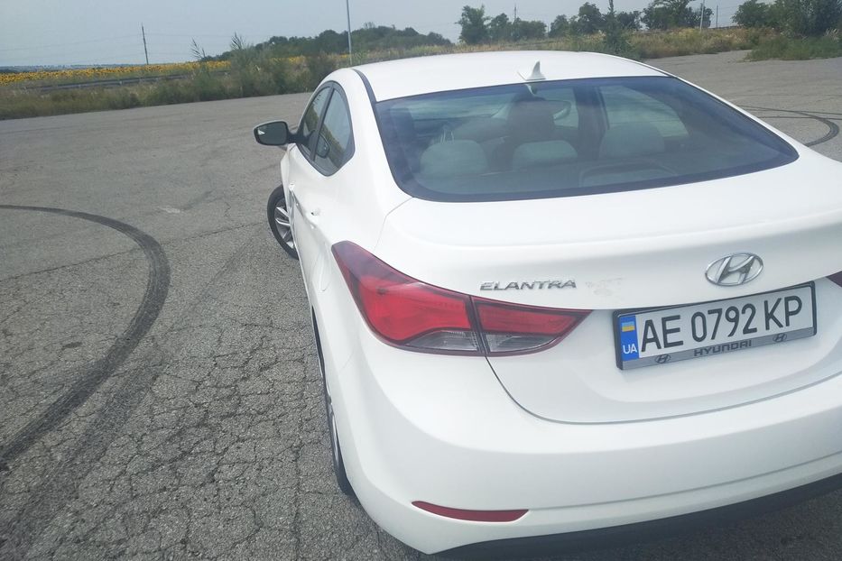 Продам Hyundai Elantra Comfort 2014 года в Днепре