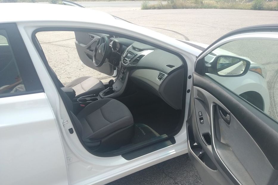 Продам Hyundai Elantra Comfort 2014 года в Днепре