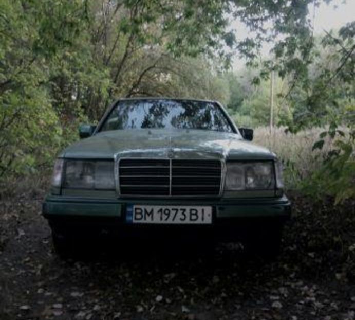 Продам Mercedes-Benz E-Class 1987 года в Сумах