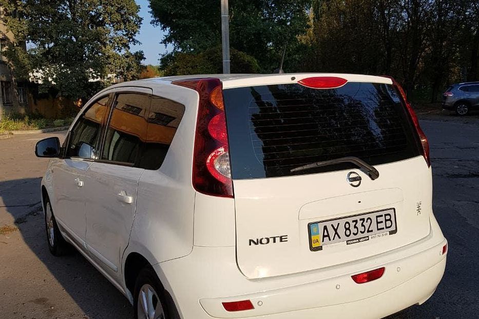 Продам Nissan Note 2013 года в Харькове