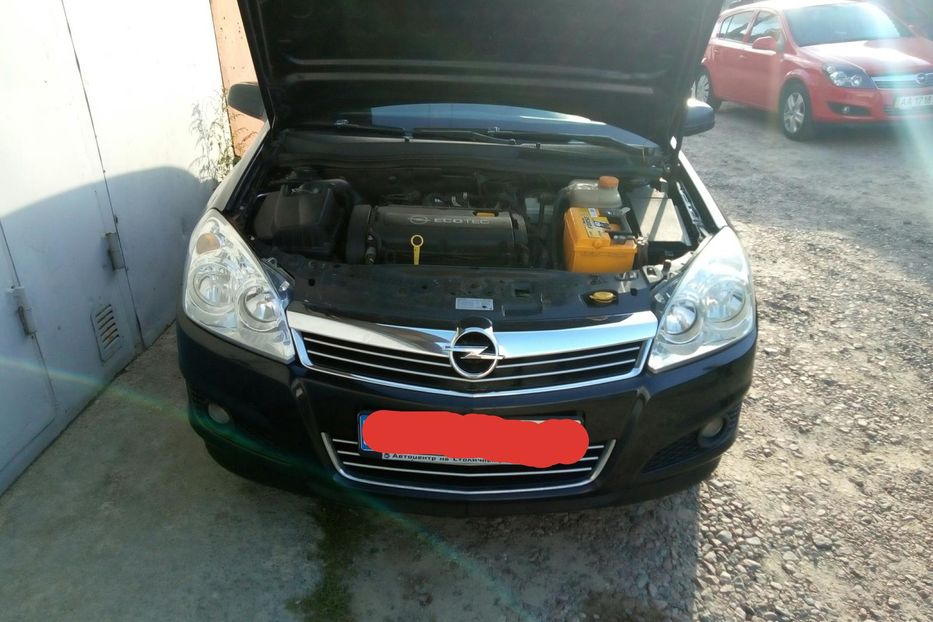 Продам Opel Astra H 2008 года в Киеве