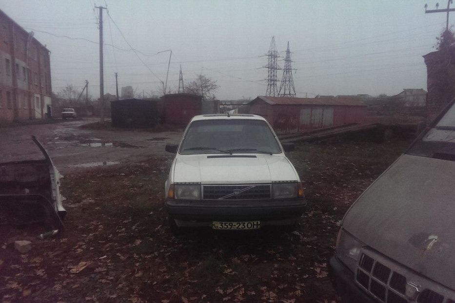 Продам Volvo 340 1,4  бенз по запчастям  1985 года в г. Знаменка, Кировоградская область
