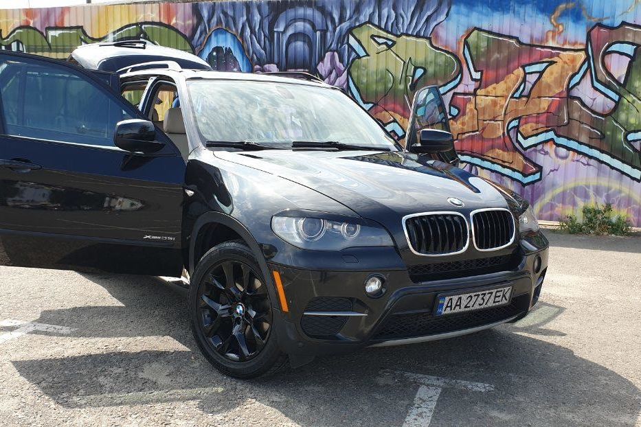 Продам BMW X5 X drive 35i E70  2010 года в Киеве