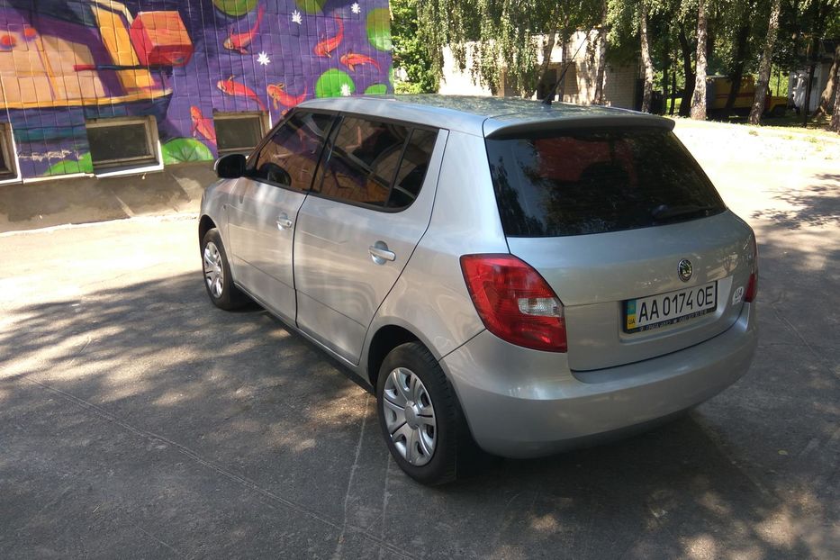 Продам Skoda Fabia 2010 года в Киеве