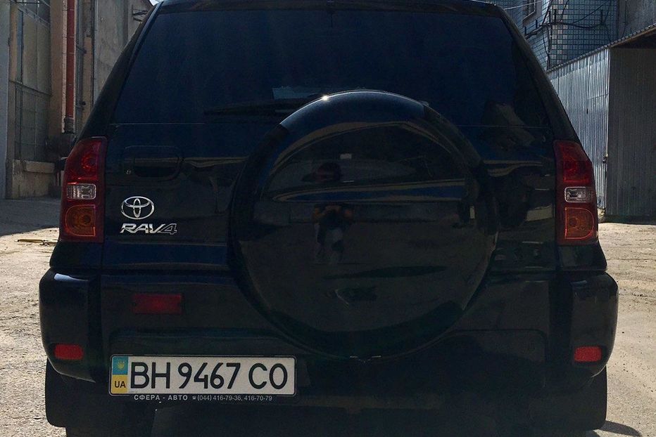 Продам Toyota Rav 4 2004 года в Одессе