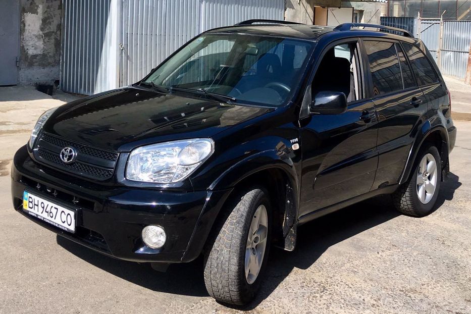 Продам Toyota Rav 4 2004 года в Одессе