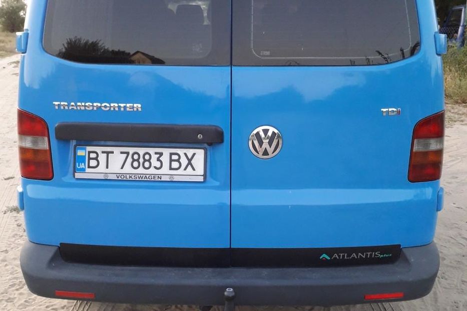 Продам Volkswagen T5 (Transporter) пасс. 2004 года в Херсоне