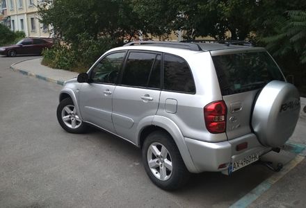 Продам Toyota Rav 4 4х4 2005 года в Харькове