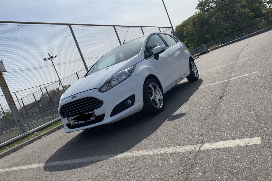 Продам Ford Fiesta Maximal 2014 года в Днепре