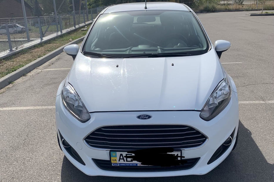 Продам Ford Fiesta Maximal 2014 года в Днепре