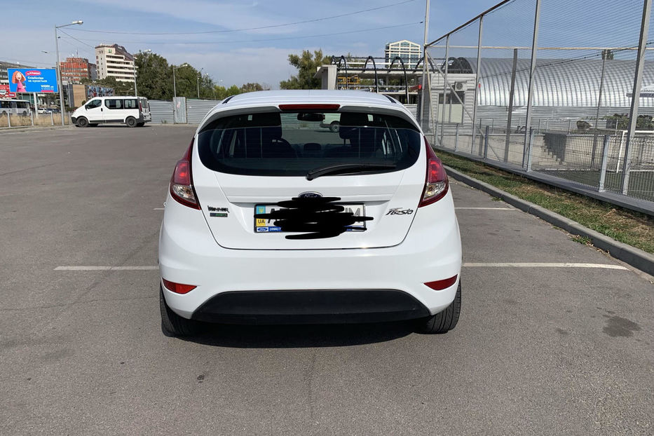 Продам Ford Fiesta Maximal 2014 года в Днепре