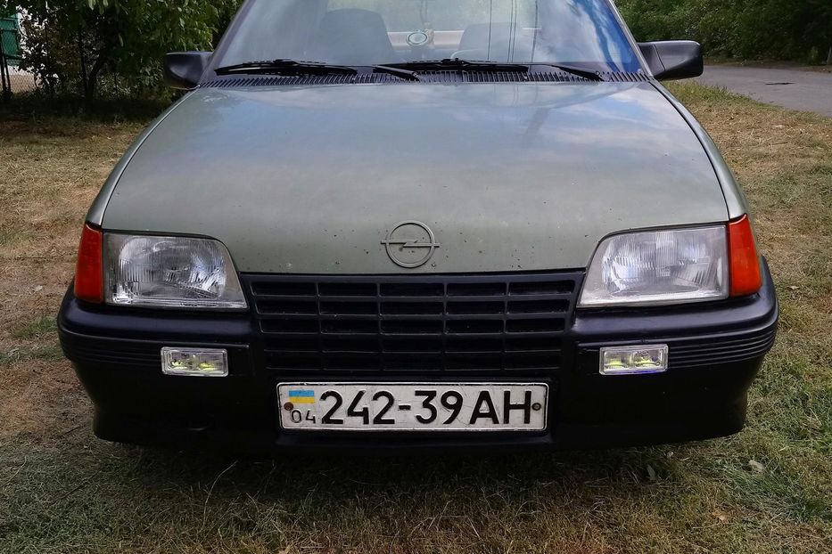 Продам Opel Kadett 1987 года в г. Перещепино, Днепропетровская область