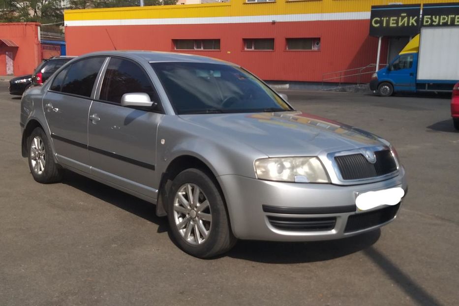 Продам Skoda Superb 2006 года в Киеве