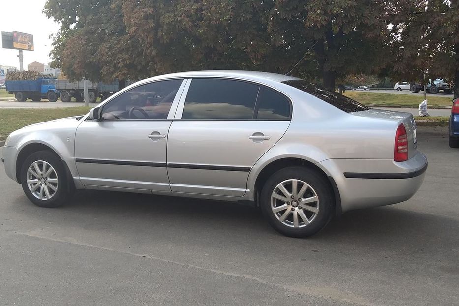 Продам Skoda Superb 2006 года в Киеве