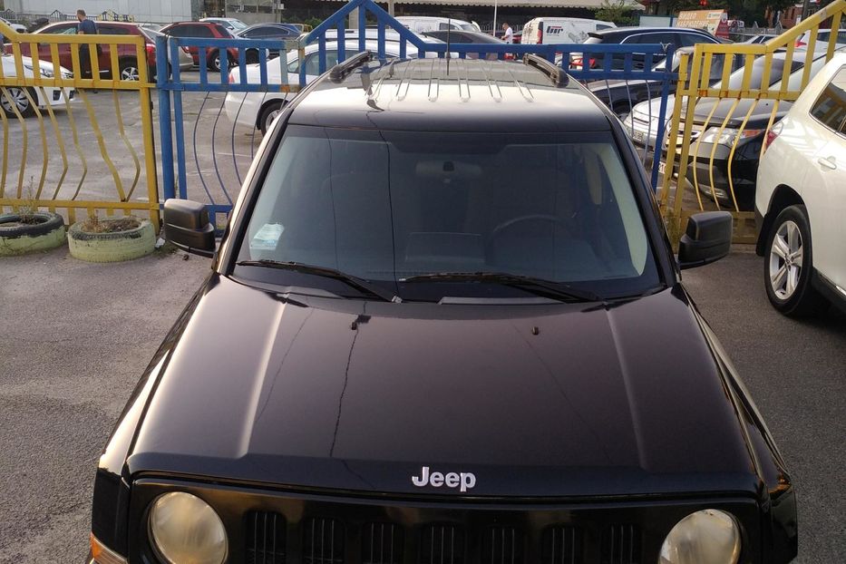 Продам Jeep Patriot 1J8FFF8W37D339450 2007 года в Запорожье