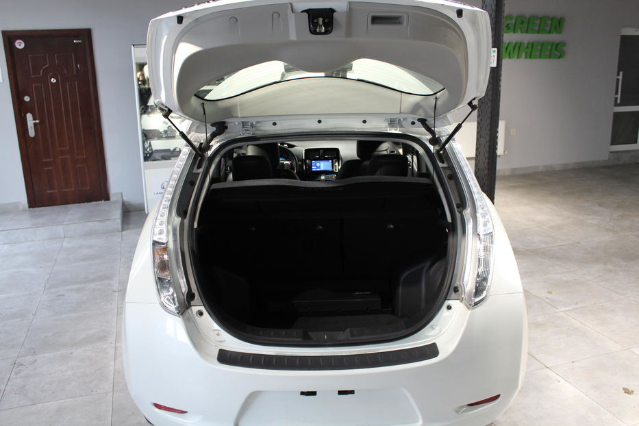 Продам Nissan Leaf SL+ 2014 года в Киеве