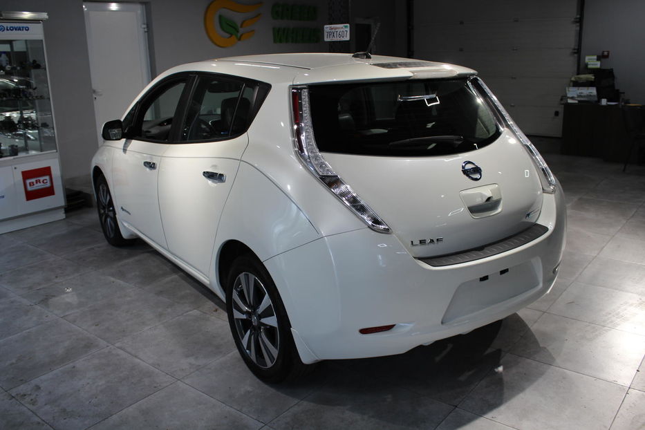 Продам Nissan Leaf SL+ 2014 года в Киеве