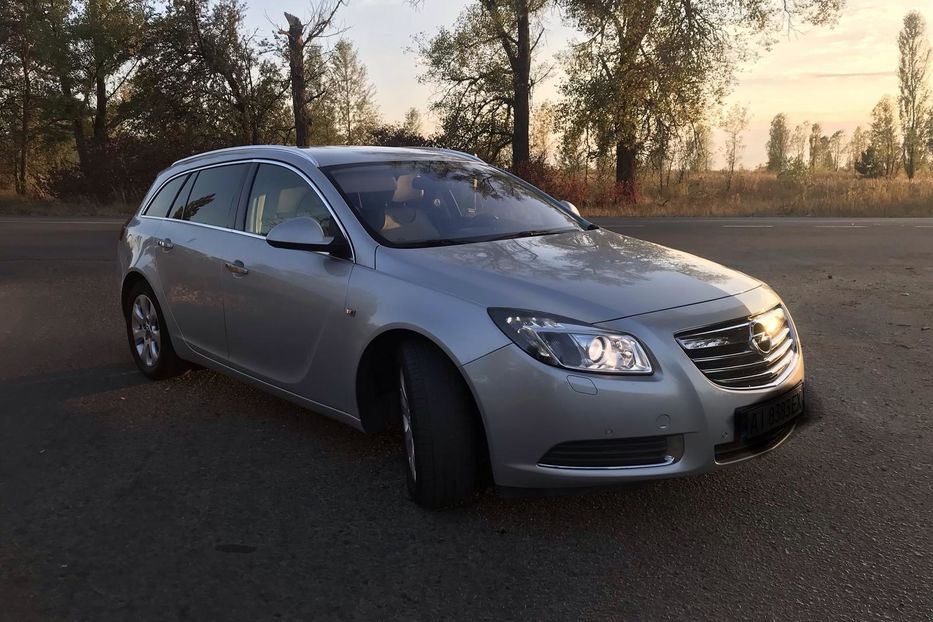 Продам Opel Insignia 2011 года в Киеве