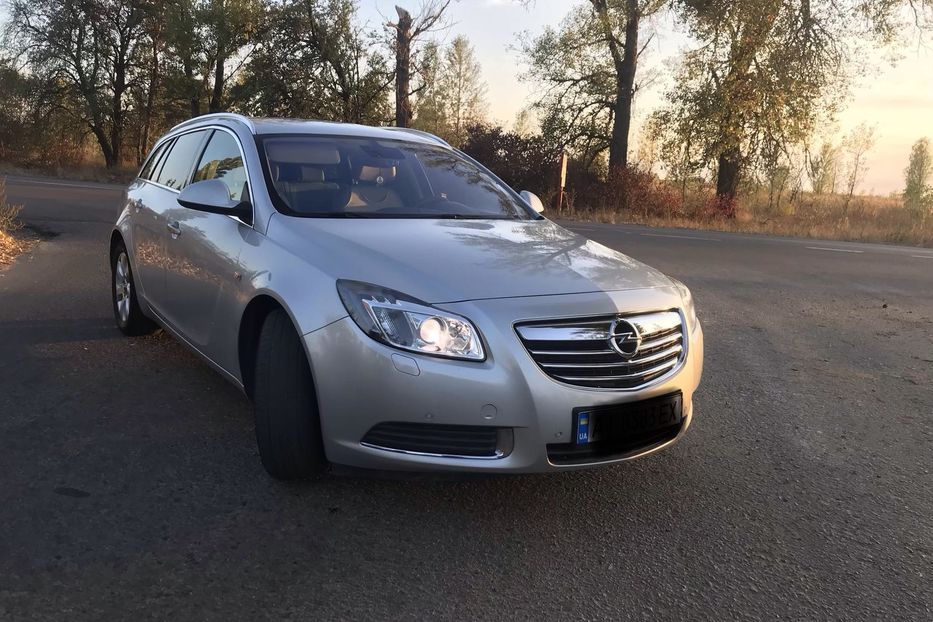 Продам Opel Insignia 2011 года в Киеве