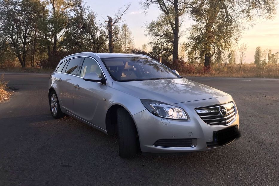 Продам Opel Insignia 2011 года в Киеве