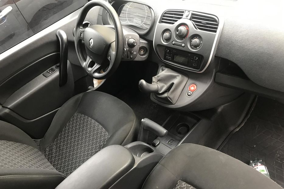 Продам Renault Kangoo груз. 2013 года в Киеве