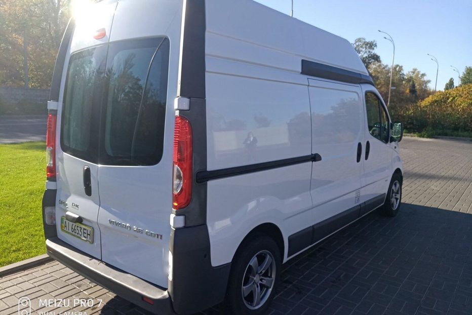 Продам Opel Vivaro груз. 2008 года в Киеве