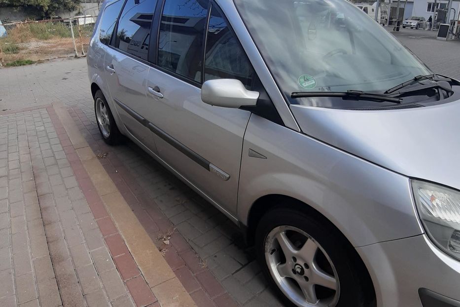 Продам Renault Grand Scenic 2006 года в Киеве