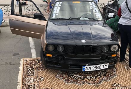 Продам BMW 320 1983 года в г. Северодонецк, Луганская область