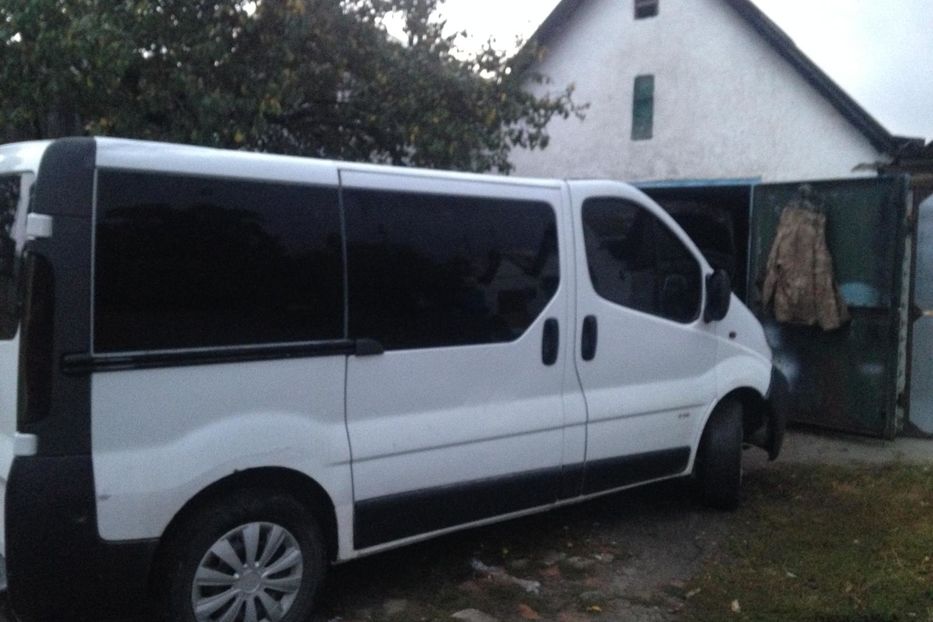 Продам Renault Trafic пасс. сди 100 2003 года в Житомире